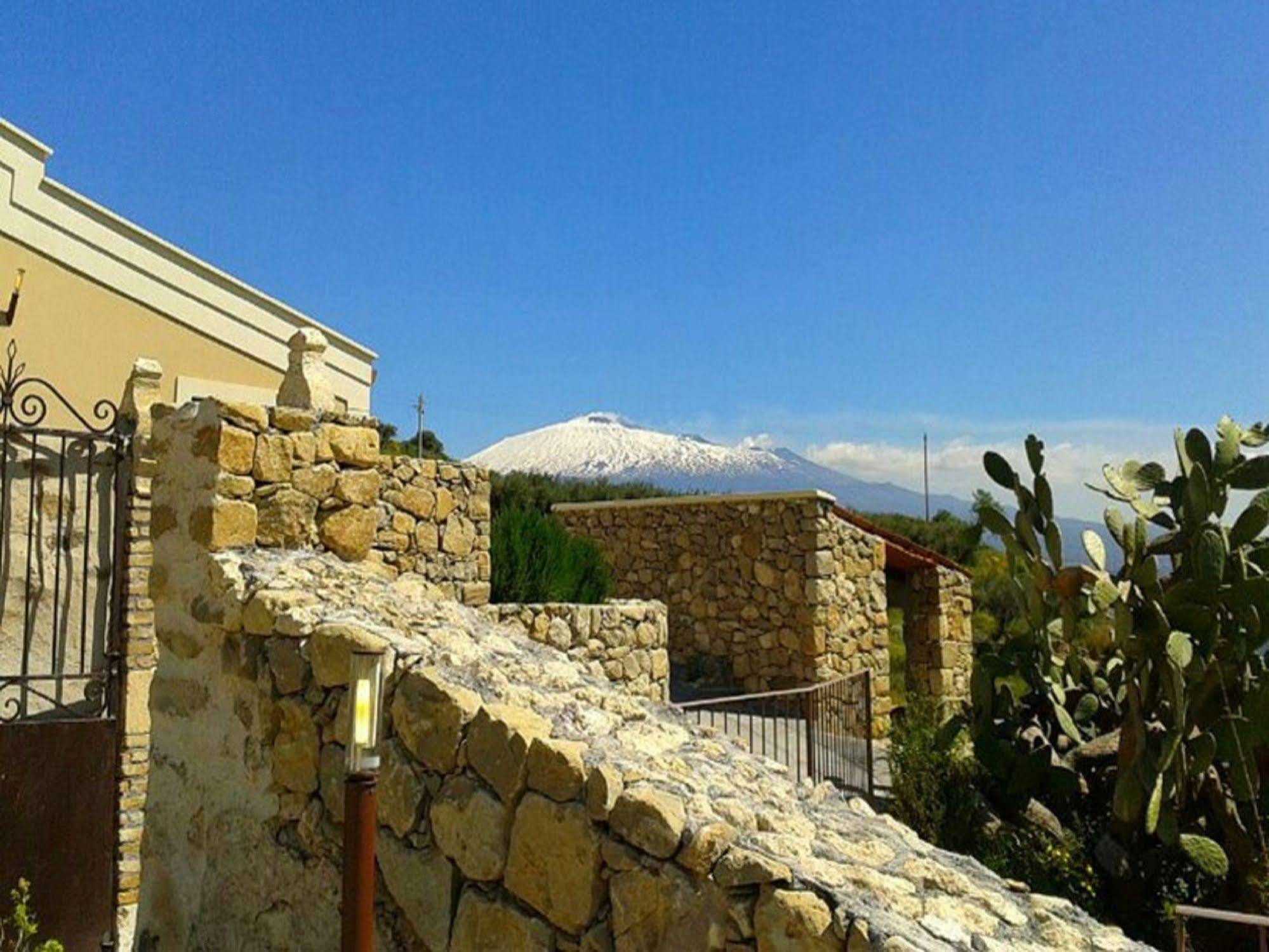 Vecchia Dimora Resort Centuripe Экстерьер фото